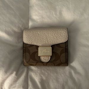 mini coach wallet!!